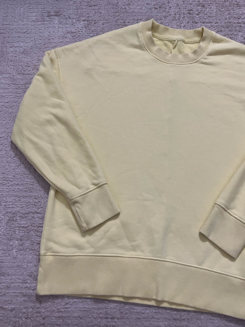Vuori Sweatshirt - Picture 2 of 7